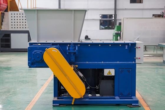 Max.Capacidad de producción kg/h 17000 trituradora de plástico de eje único para triturar huesos