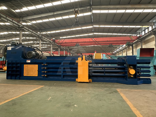 Máquina de embalaje horizontal ventajosa para residuos de basura latas de plástico botellas cartones