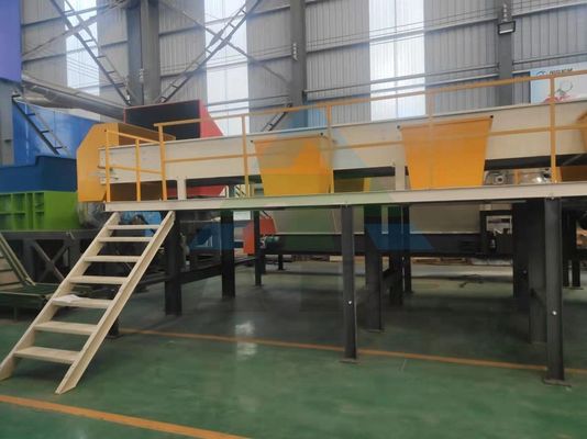 2000 kg Tabla de clasificación del colector de residuos para máquinas de tratamiento de residuos de basura de 100 T/día