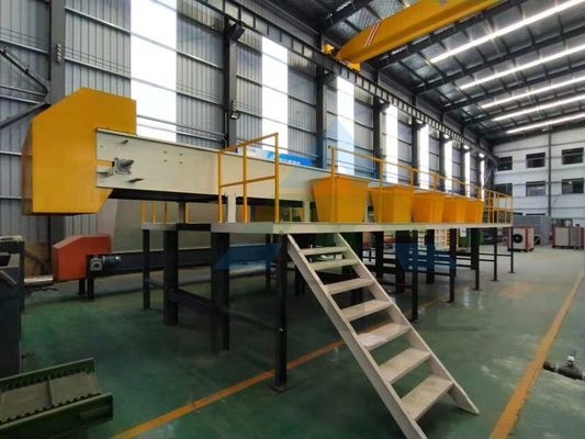 Plataforma de clasificación de residuos domésticos para la recuperación de residuos de construcción y municipales