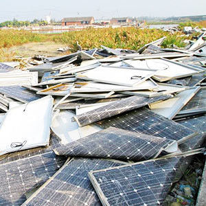 Máquina de reciclaje de desechos de paneles solares para la trituración, trituración y clasificación de desechos de células fotovoltaicas
