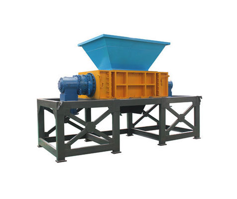 Maquinaria de trituración de cartón para paletas de madera Cuchilla Caja de cartón Máquina de trituración doble 2.8T Peso