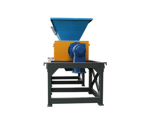 Maquinaria de trituración de cartón para paletas de madera Cuchilla Caja de cartón Máquina de trituración doble 2.8T Peso