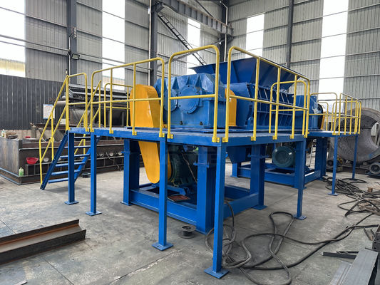 Máquina de trituración de neumáticos de doble eje hidráulico de plástico trituración de eje de metal