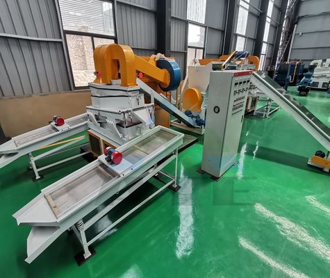 Descuento trituradora de alambre de cobre E Máquina de reciclaje de cables de cobre de desecho 850 kg Peso