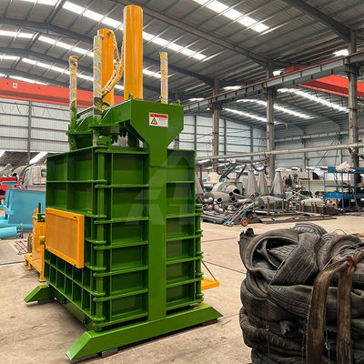 Máquina de embotellado de plástico de desechos de neumáticos de 30 toneladas Embotellado hidráulico vertical para una larga vida útil