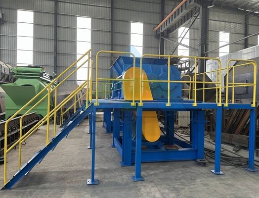 Máquina de trituración de metal de doble eje de peso de 2200 kg para triturar residuos de plástico textil