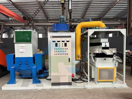 Máquina granuladora de alambre de cobre de 3000L/h para el reciclaje de chatarra de metal de alta automatización