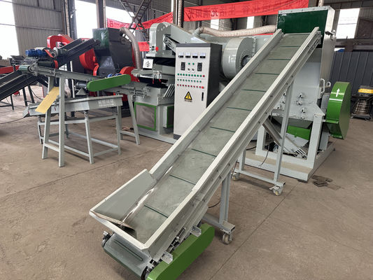 Máquina de reciclaje de alambre de cobre de capacidad de 300-500 kg/h para granulador automático de cables