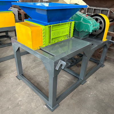 Trituradora hidráulica pequeña de doble eje para cartón de plástico mini metal 5000KG peso