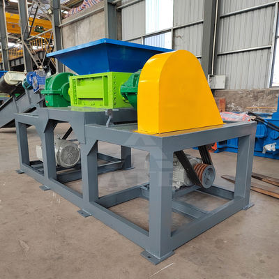 Trituradora de doble eje para reciclar cajas de cartón botellas de plástico y chatarra de metal