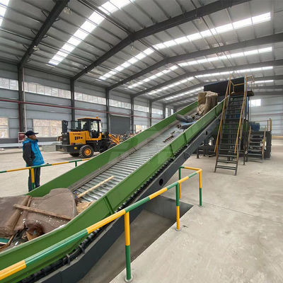 200-2200mm Tamaño de entrada Doble eje Trituradora de cartón de madera de plástico con transportador