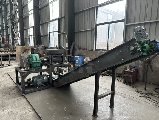 50kW de potencia de una sola potencia de película de plástico triturador para alambre de acero en 200-2200mm tamaño de entrada