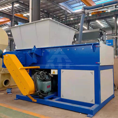 2850 kg de un solo eje de desechos de cartón triturador para madera de plástico metal en la India ventaja