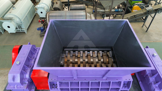 Máquina de trituración de residuos metálicos y plásticos 5T peso adecuado para diversas aplicaciones
