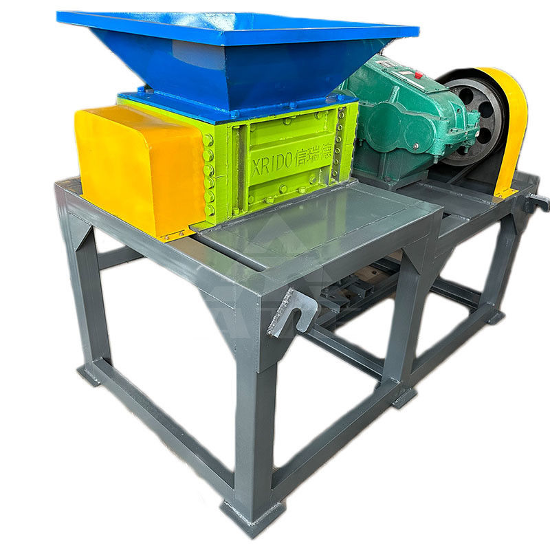 Máquina de trituración de plástico de doble eje para el producto final de 1 a 10 cm y peso de 5000 kg